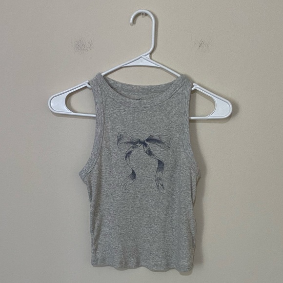 Hollister Gray Ribbon Ribbed Tank Top Size Small - Picture 2 of 5